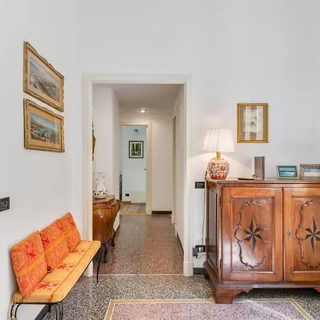 Gruber Elegant Appartement Gênes